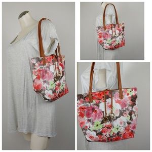 Elegant Floral Design Shoulder Bag